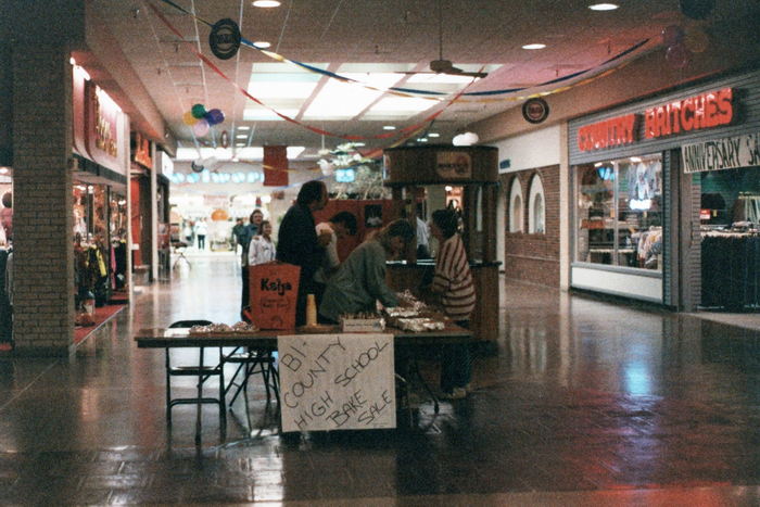 Marquette Mall - From Marquette Mall Memories Facebook